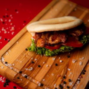 Доставка Бао з курячим стегном из NaDivane Бао з курячим стегном