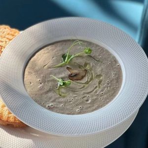 Крем-суп з грибами