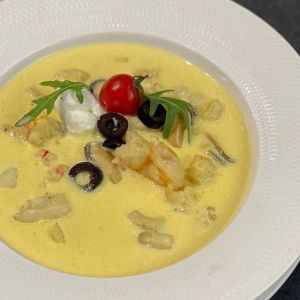 Вершковий суп із морепродуктами