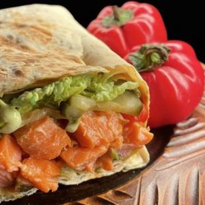 Шаурма з лососем