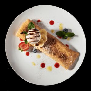 Солодкий млинець з бананом та шоколадом