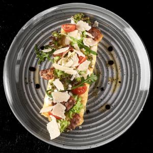 Доставка Омлет з печеною куркою та беконом из Омлет з печеною куркою та беконом