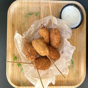 Доставка Корн дог из Дитяче Королівство Корн дог