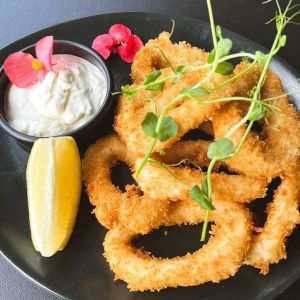 Доставка Кільця кальмара з сирним соусом из Дитяче Королівство Кільця кальмара з сирним соусом