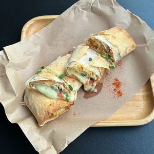 Доставка Сулугуні в лаваші из Дитяче Королівство Сулугуні в лаваші