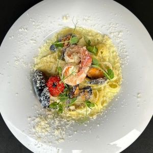 Доставка Фетучіні з морепродуктами из Дитяче Королівство Фетучіні з морепродуктами