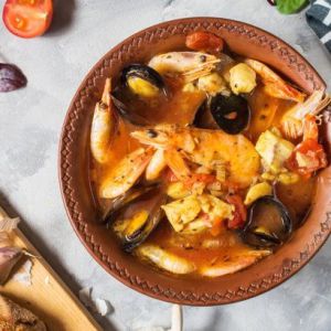 Буйабес з безглютеновою брускетою