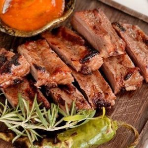 Свинячі реберця