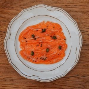 Доставка Карпаччо з лосося из Гурман Карпаччо з лосося