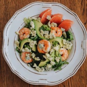 Доставка Салат з тигровими креветками из Гурман Салат з тигровими креветками