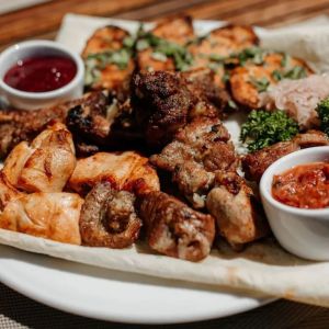 Тарілка з мангалу