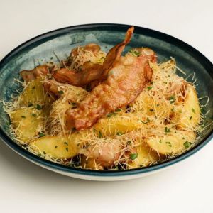 Картопля з беконом