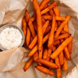 БАТАТ З ТРЮФЕЛЬНИМ МАЙО