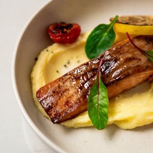 Доставка ЛОСОСЬ З ВЕРШКОВИМ ПЮРЕ из Пармезан ЛОСОСЬ З ВЕРШКОВИМ ПЮРЕ