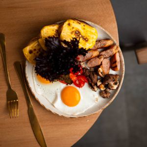 Доставка Німецький сніданок из Pausa Німецький сніданок