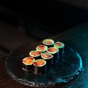 Доставка Лосось – Авокадо из Premium Sushi Лосось – Авокадо