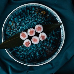 Доставка Макі з тунцем из Premium Sushi Макі з тунцем