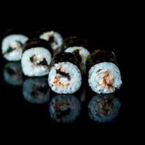 Макі з вугром