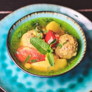 Доставка Кюфта-бозбаш (420 гр) из Zeytun Кюфта-бозбаш (420 гр)